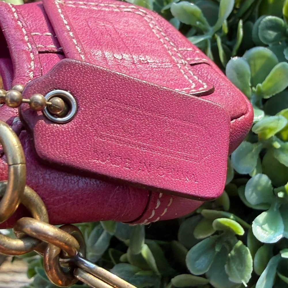 Coach Ergo bag charm keychain Pink - Picture 5 of 5